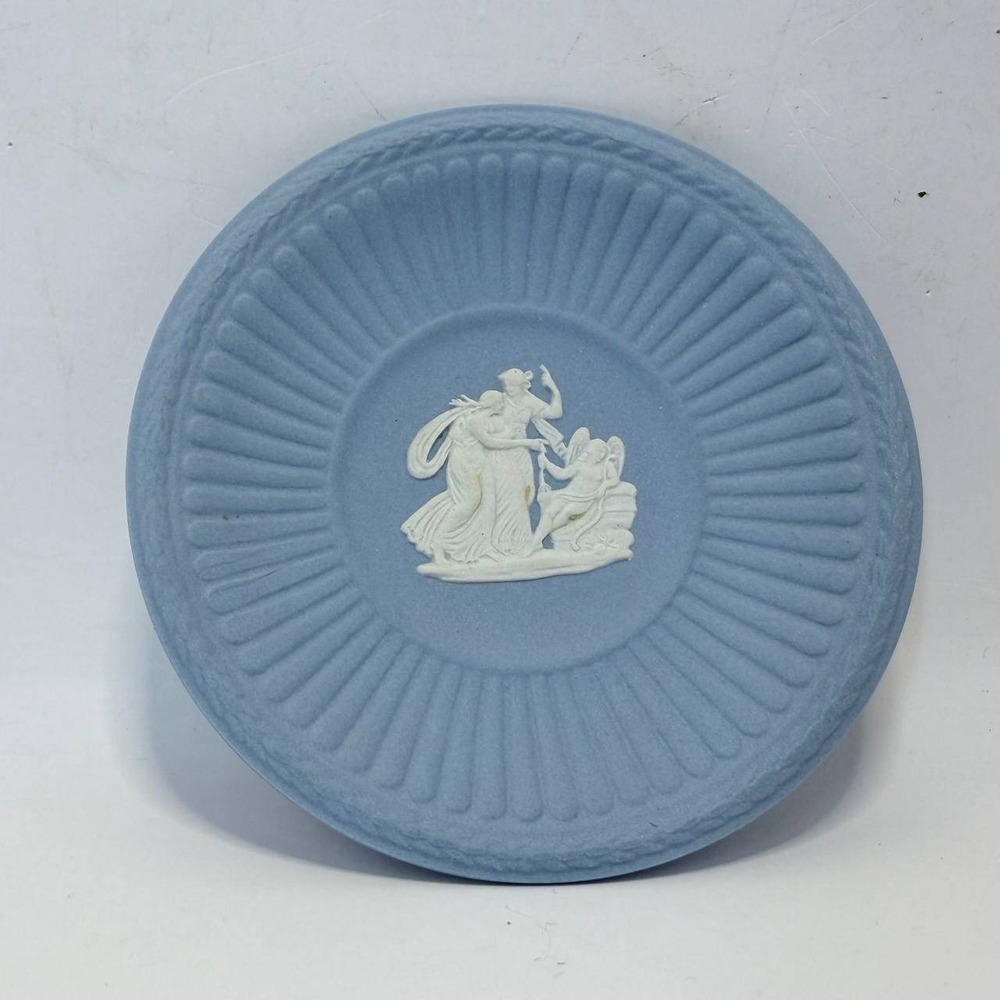 Wedgwood Blue Jasperware Three Graces Cupid Round Pin Dish 4.5" Made in England